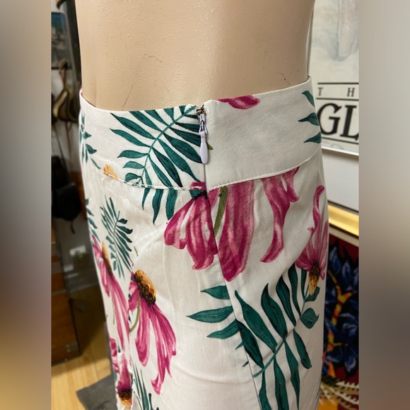 Ruffled Flamingo High Low Skirt - Picture 4 of 16